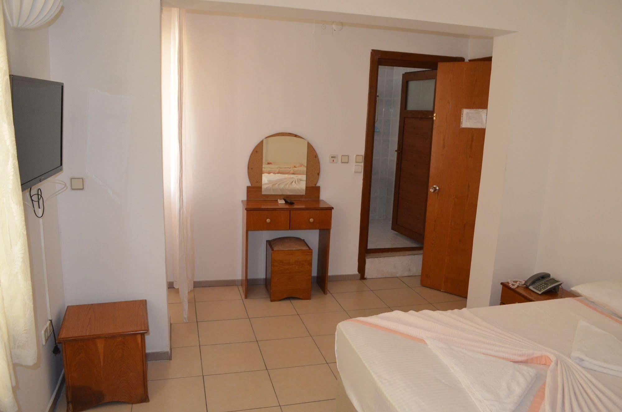 Hotel Prens Yildiz Ayvalı Eksteriør billede