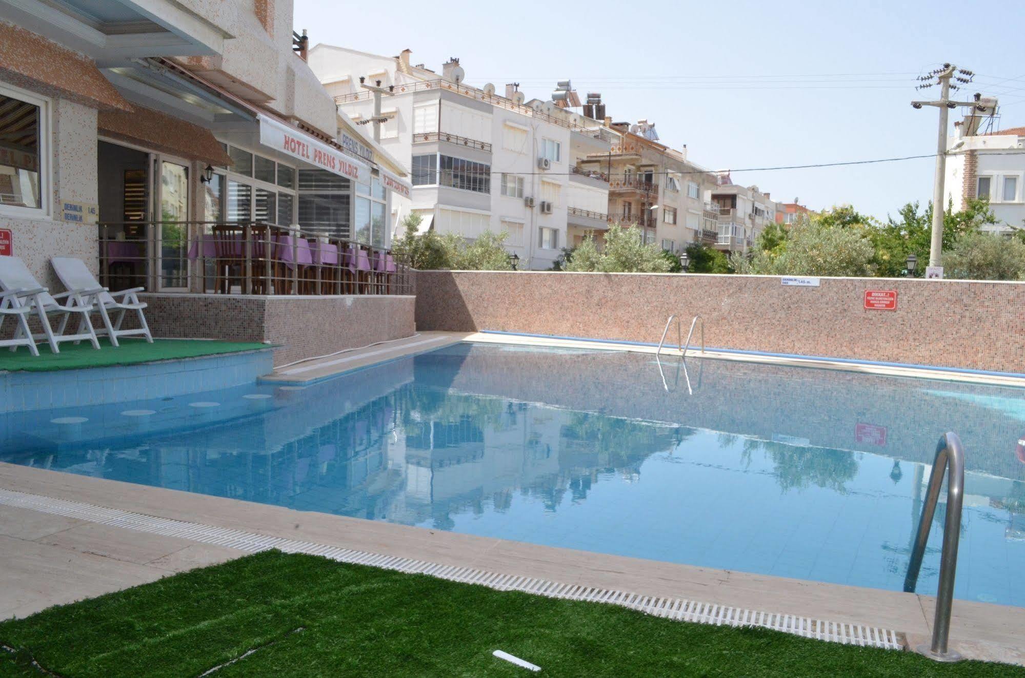Hotel Prens Yildiz Ayvalı Eksteriør billede